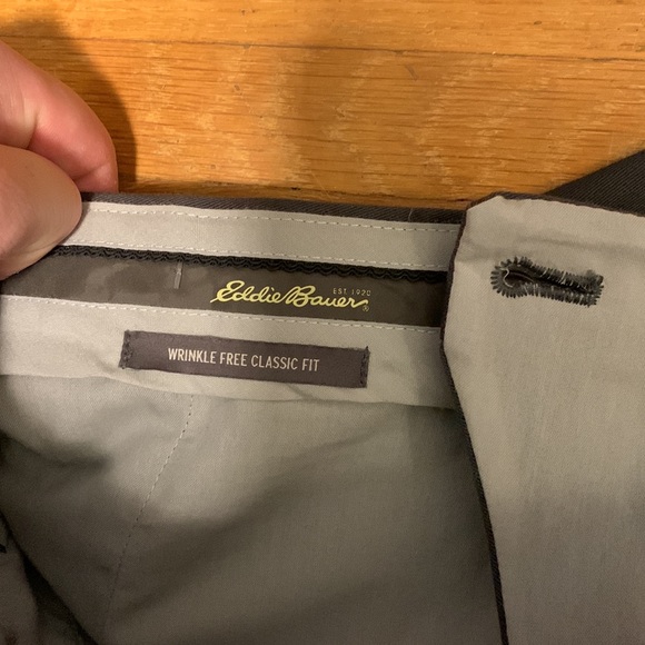 Eddie Bauer wrinkle free classic fit - Picture 4 of 7